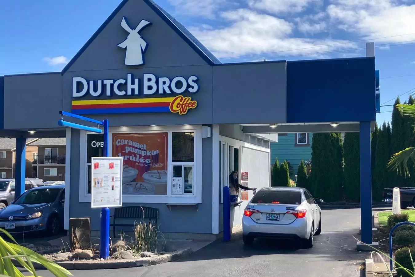 The Rise of Dutch Bros: A Threat to Industry Giants