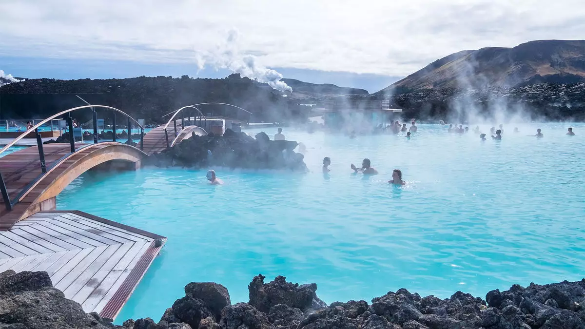 The Impact of Volcanic Activity on Iceland’s Tourism Industry