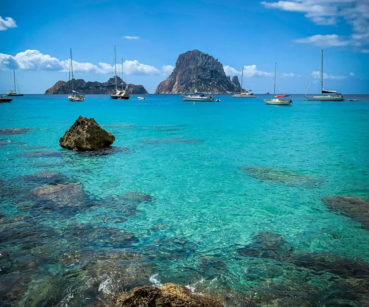 The Ultimate Luxury Experience: Yacht Chartering in Ibiza