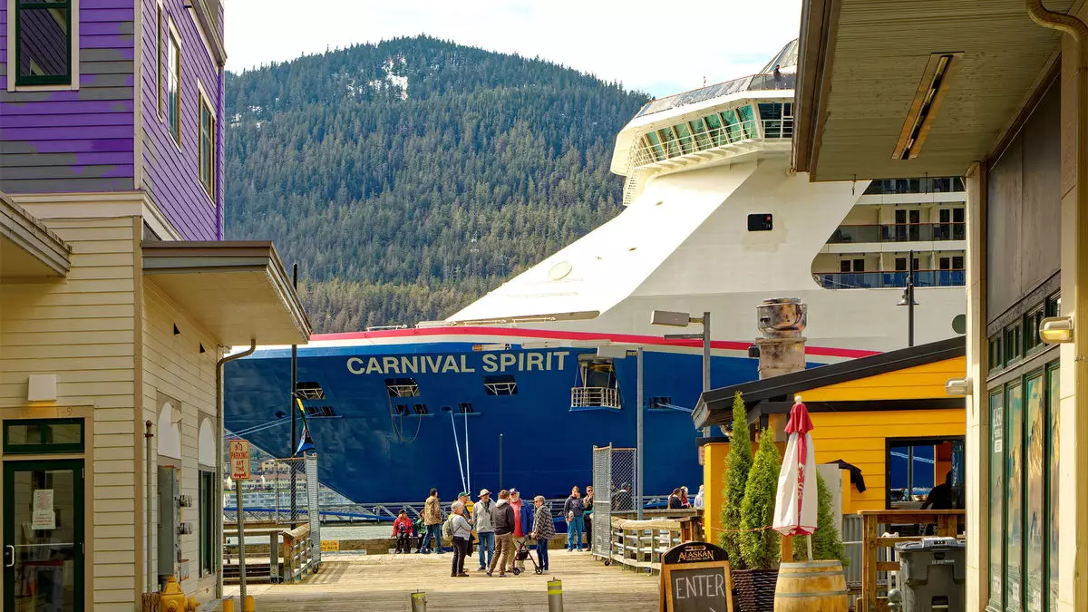 Cruise Lines Agree to Capacity Limits in Juneau to Address Overtourism Concerns