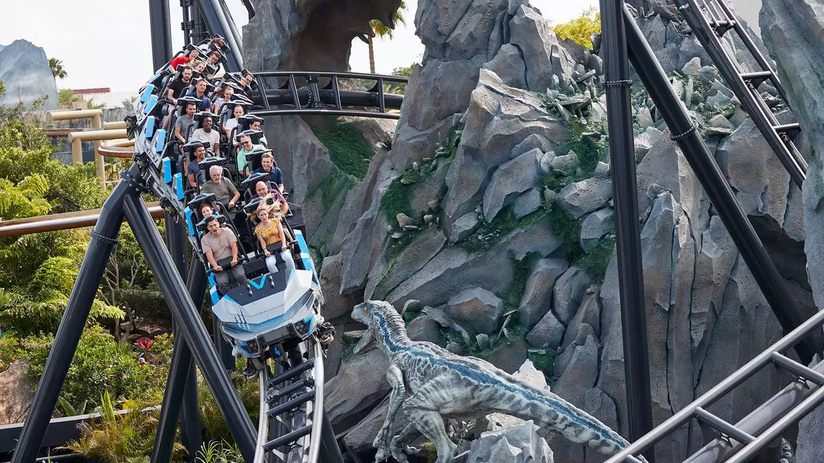 Universal Theme Parks Face Attendance Decline in Q2