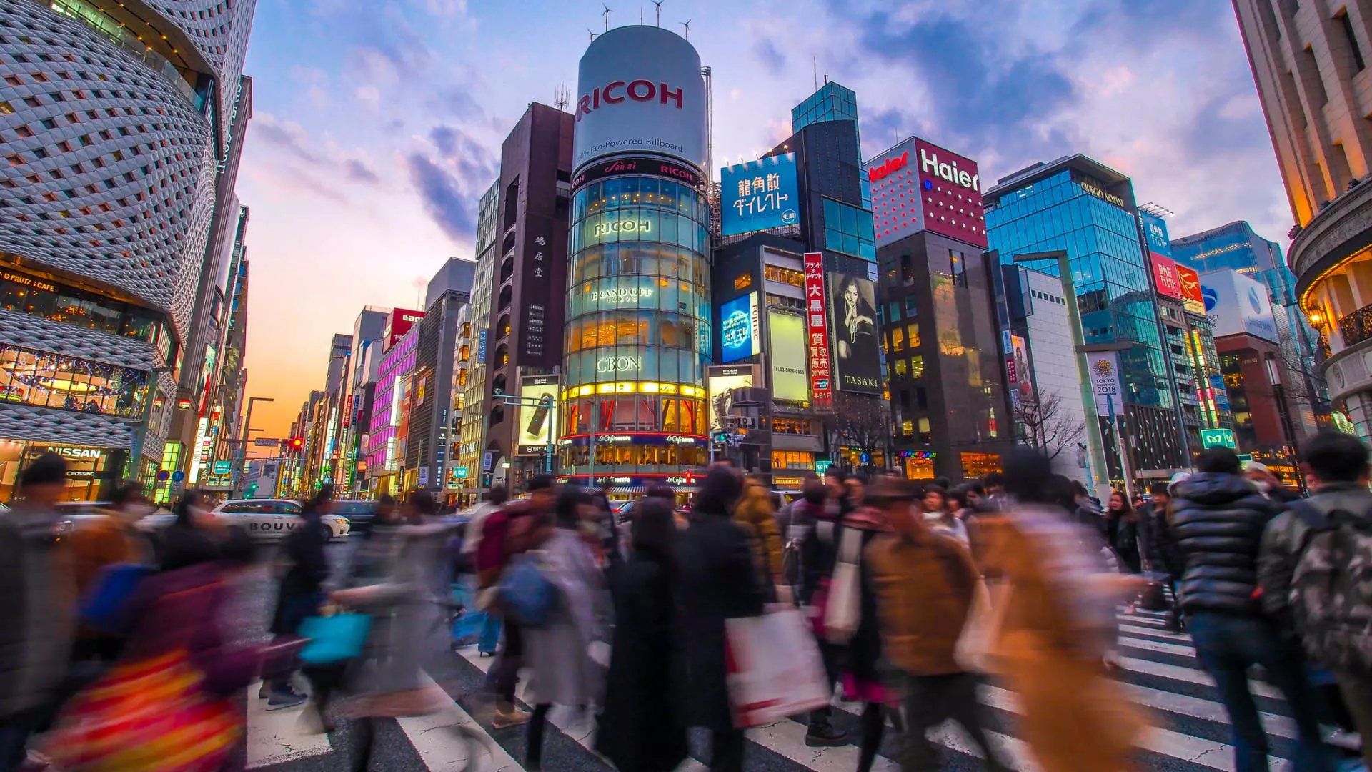 Luxusní značky zažívají nárůst prodeje v Japonsku díky čínským cestovatelům