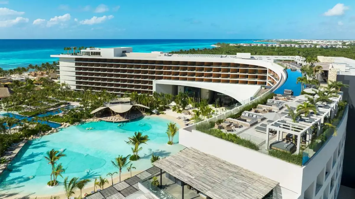 Challenges and Opportunities for Hyatt Hotels Corp. in the All-Inclusive Resort Market