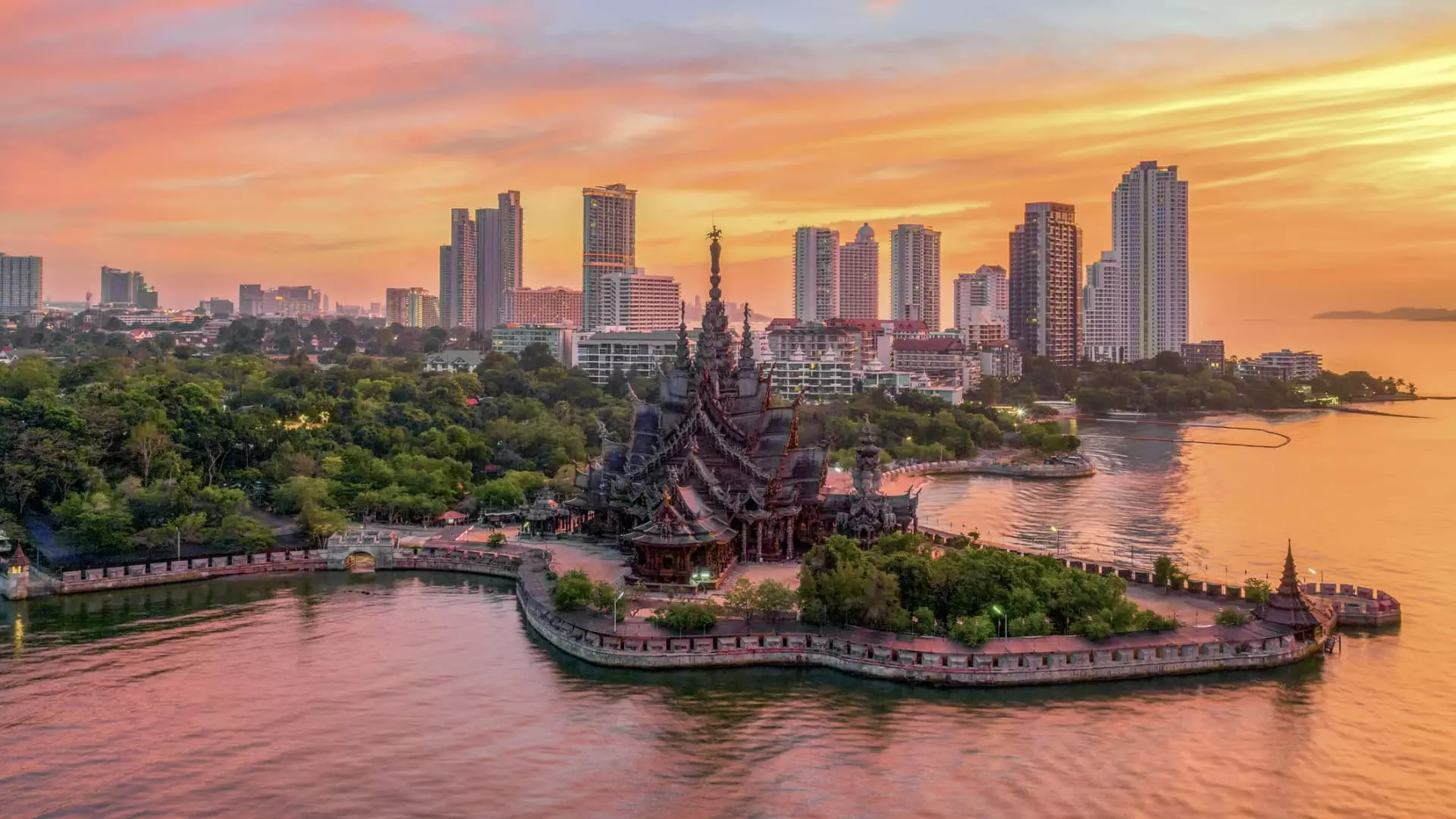 The Impact of Legalizing Casinos in Thailand on Tourism and the Economy