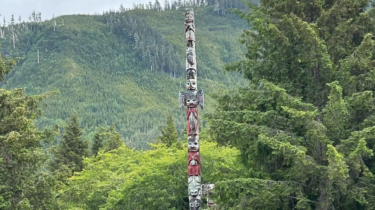 Lighthouse Totems & Eagles Excursion v Ketchikan, Aljaška