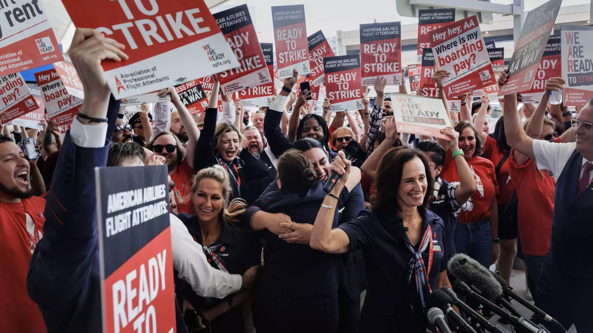 American Airlines Flight Attendants Secure Landmark Contract After Grueling Negotiations