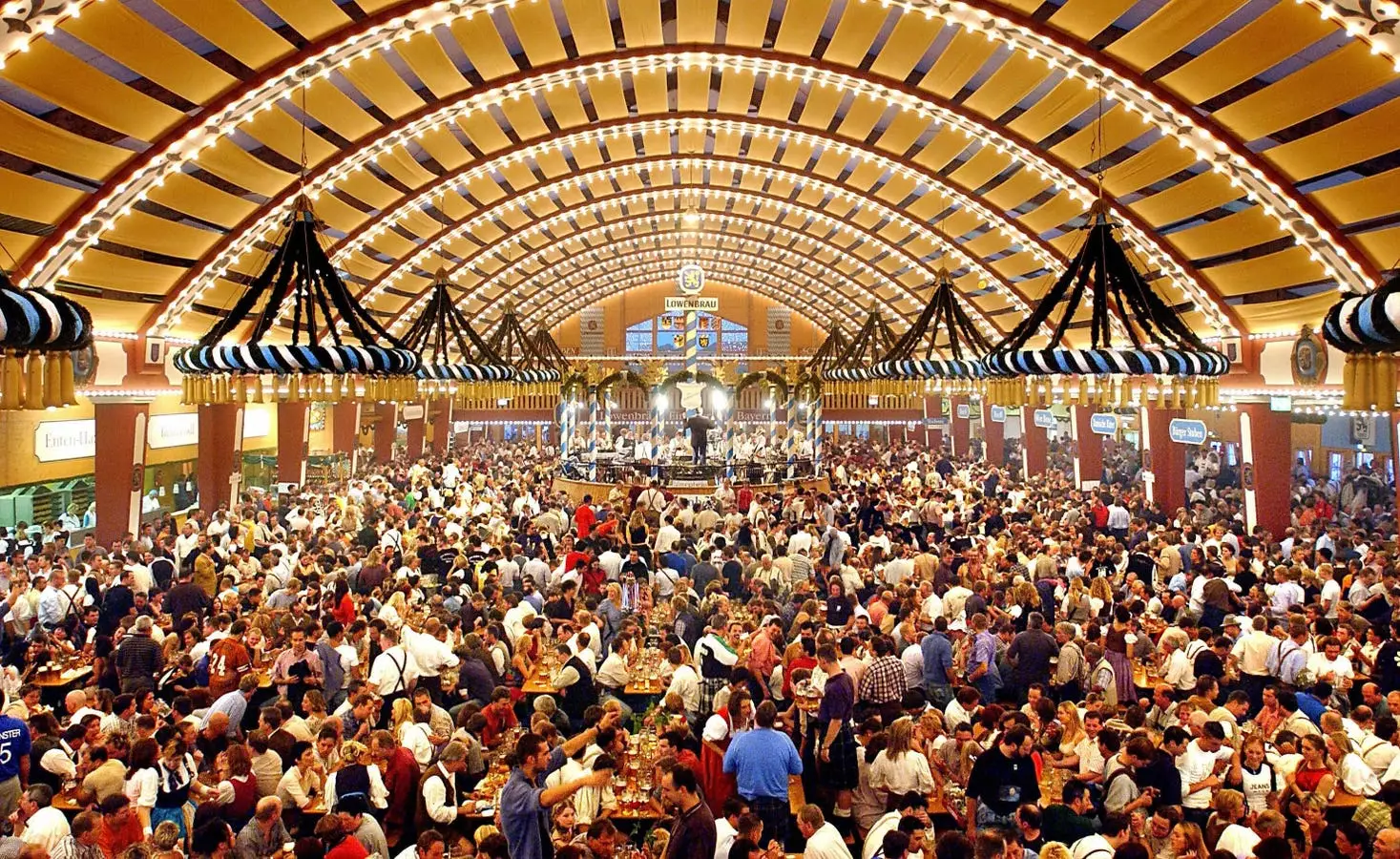 Mastering Oktoberfest: A Comprehensive Guide to the Bavarian Tradition