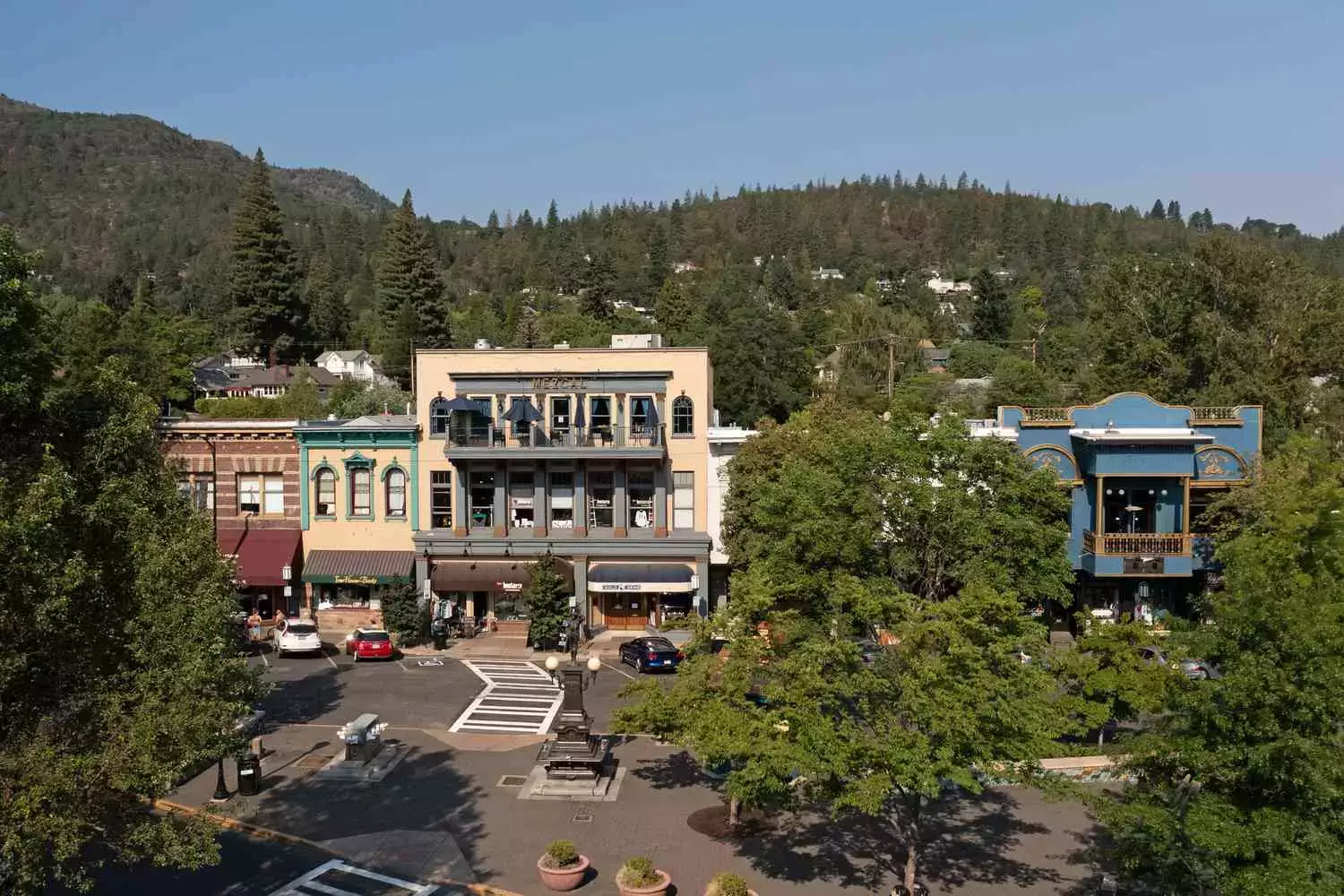 A Culinary and Cultural Odyssey in Ashland, Oregon