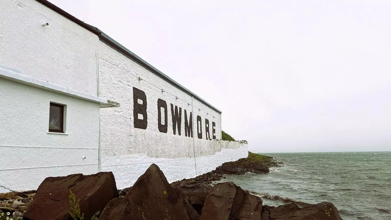 Revitalizing Tradition: Bowmore’s Bold Move in Whisky Marketing