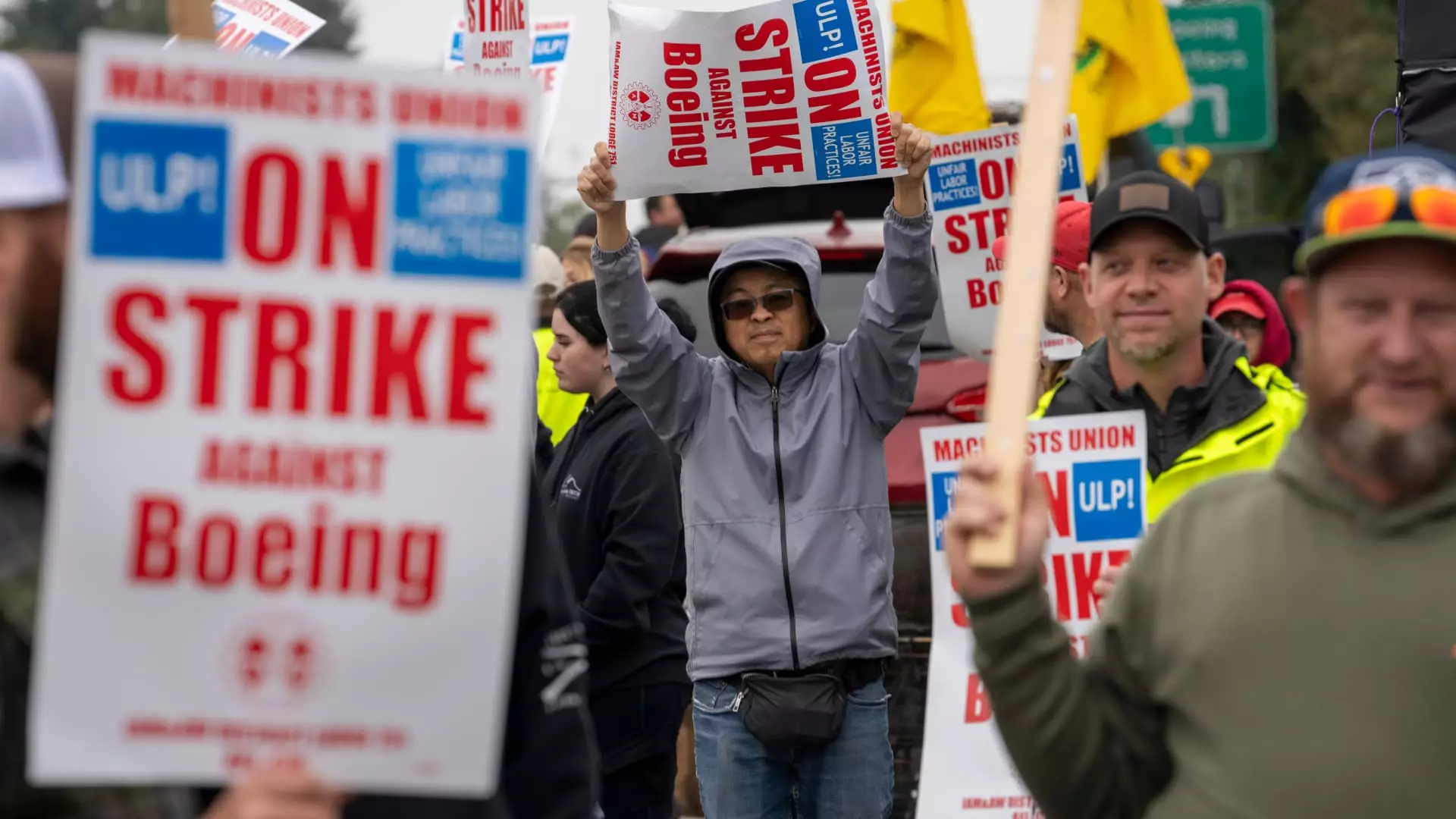 Boeing’s Machinist Strike: A Complex Web of Negotiations and Implications