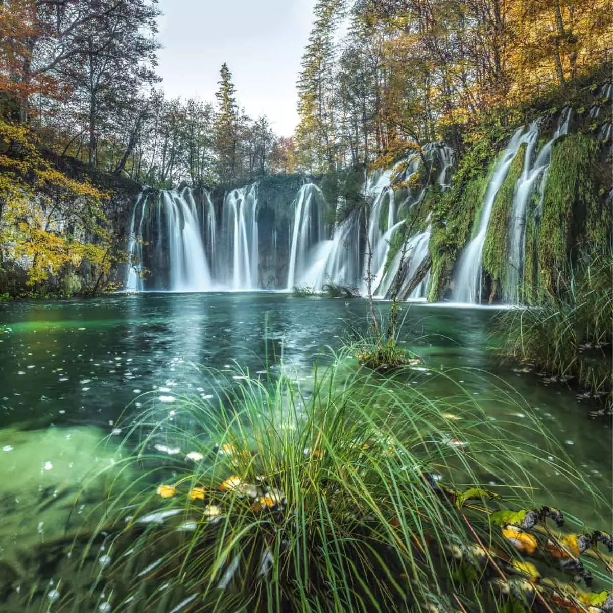 Discovering the Natural Splendor of Plitvice Lakes National Park